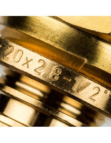 Переходник STOUT 20x1/2" ВР с накидной гайкой для труб из сшитого полиэтилена