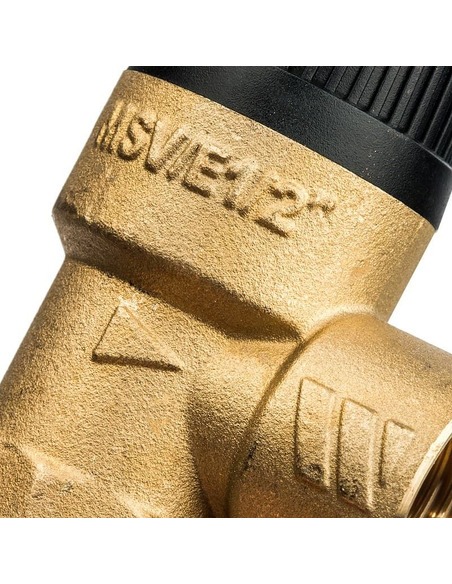 Клапан предохранительный STOUT 1/2"х1/2" 3 бар