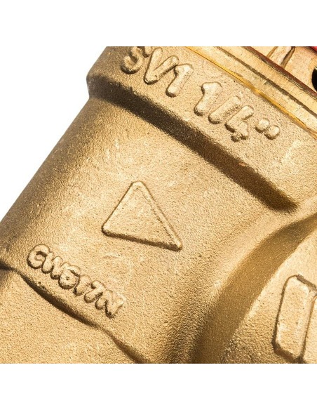 Клапан предохранительный Watts SVH 1 1/4"х1 1/2" 1,5 бар