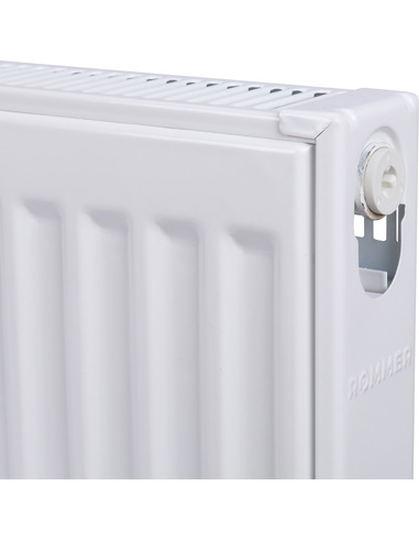 Стальной панельный радиатор ROMMER 11/300/900 Ventil