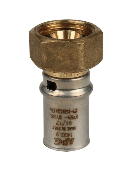 Переходник STOUT 16x1/2" ВР с накидной гайкой для металлопластиковых труб пресс